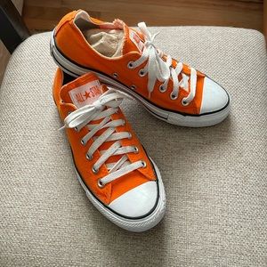 Converse All Star Low, Size 5 / W's 7, Orange